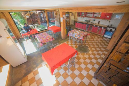 Albergue Hostal Rio Libre Puc�n