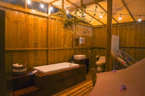 Seren Glamping