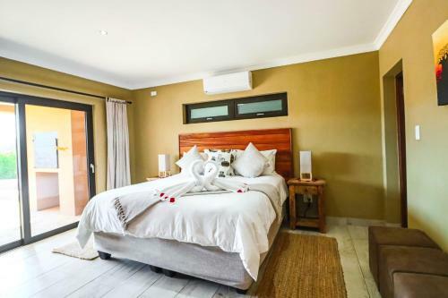 Hotel Golden Impalas Bush Resort
