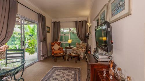 Hostal Brown Jug Guest House