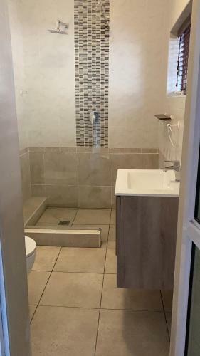 Hostal Brown Jug Guest House