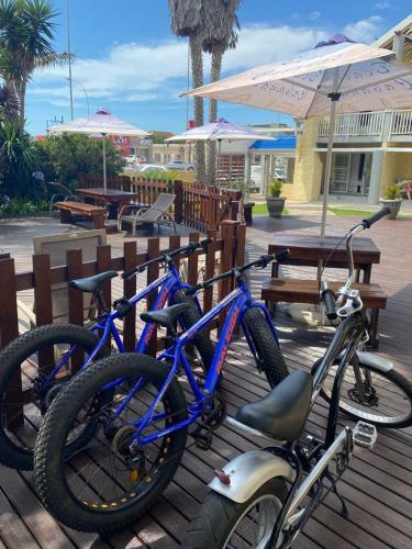 Hostal Beach Cabanas