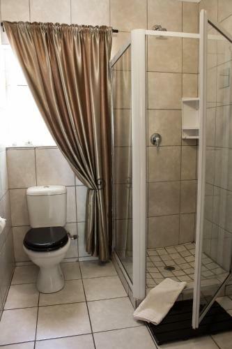 Hostal Gemstone Guest House