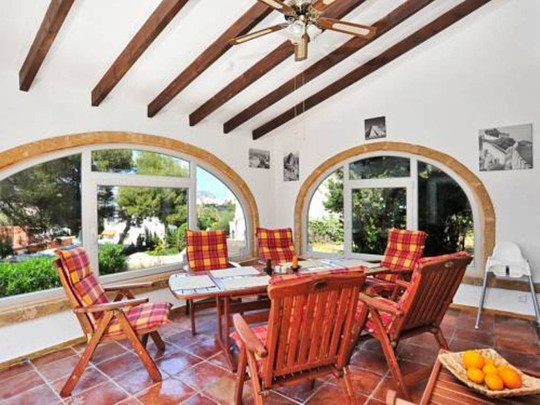 Villa Adelfas