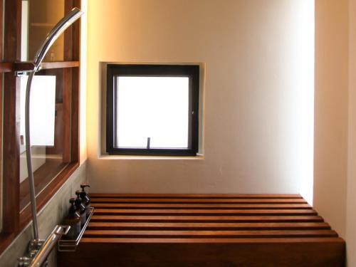 On The Same Hotel-all Suite-