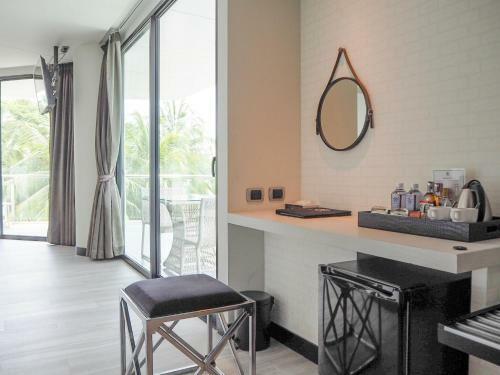 Hotel Mera Mare Pattaya - Sha Extra Plus