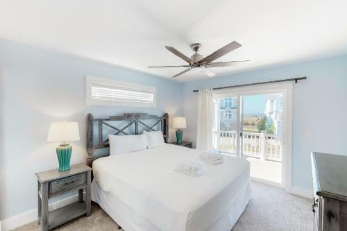 Spectacular Sunset Beach House Cb105