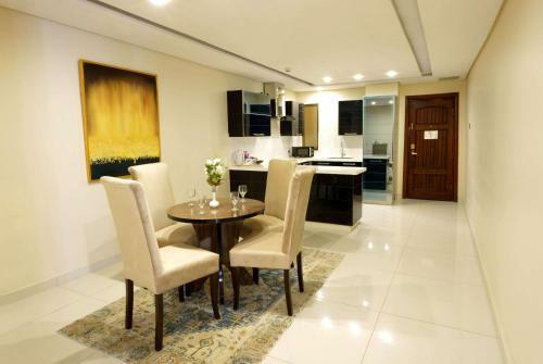 Hotel Ramada By Wyndham Lahore Gulberg II