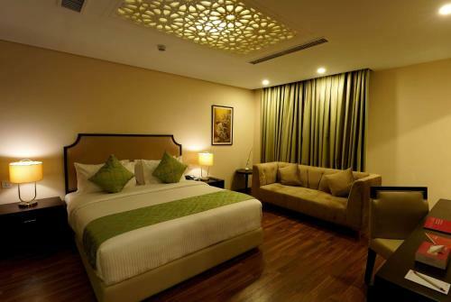 Hotel Ramada By Wyndham Lahore Gulberg II
