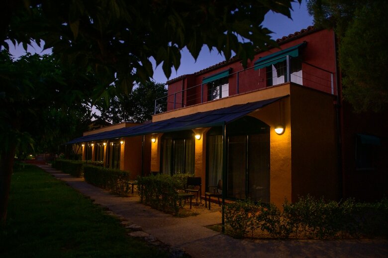 Hotel La Parada Del Compte
