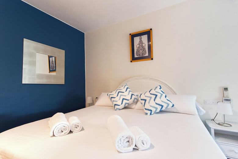 Hotel La Parada Del Compte