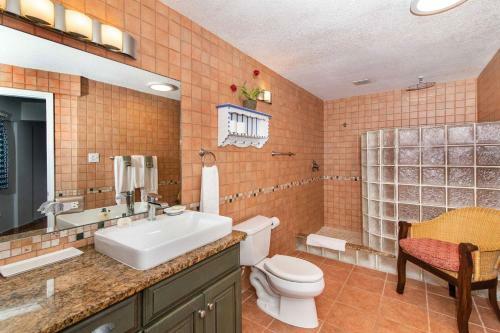 Cayman Castle By Grand Cayman Villas