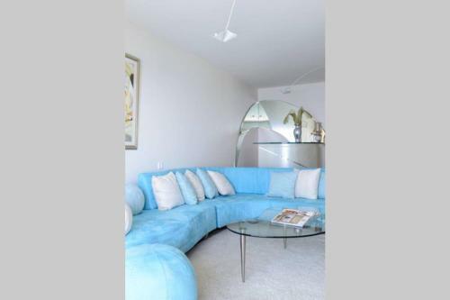 Luxury 4 Bedroom Sea View Apartment Netanya