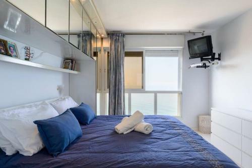Luxury 4 Bedroom Sea View Apartment Netanya