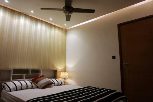 Apartamento Big Vacation House Close To White Sandy Beach