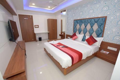 Hotel Green Leaf