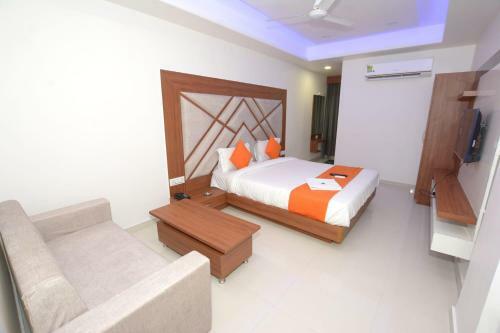 Hotel Green Leaf