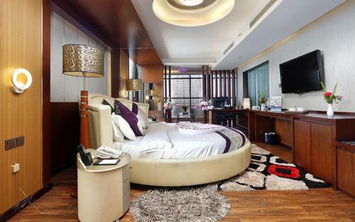 Hotel The Cox Today