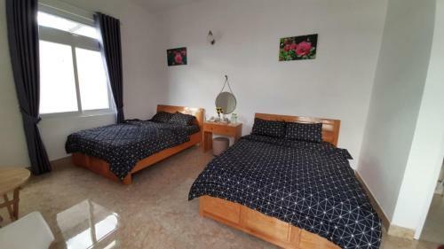 Hotel Kh�ch S?n H?ng Nguy�n