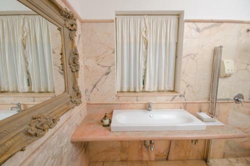 Bed & Breakfast Shlomo Suite ?????? ????