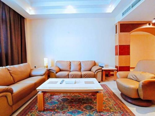 Apartment Seef C