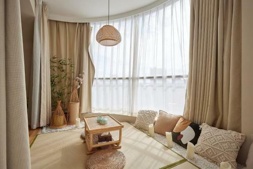 Locals Apartment House 02