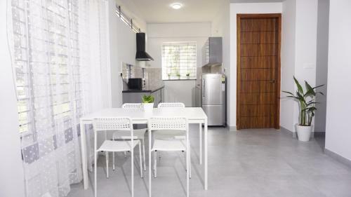 Villa Dayone Suites