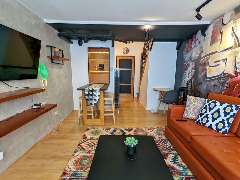 Apartamento 1br Artist Loft Cambridge Cainta Pasig Fast Wifi
