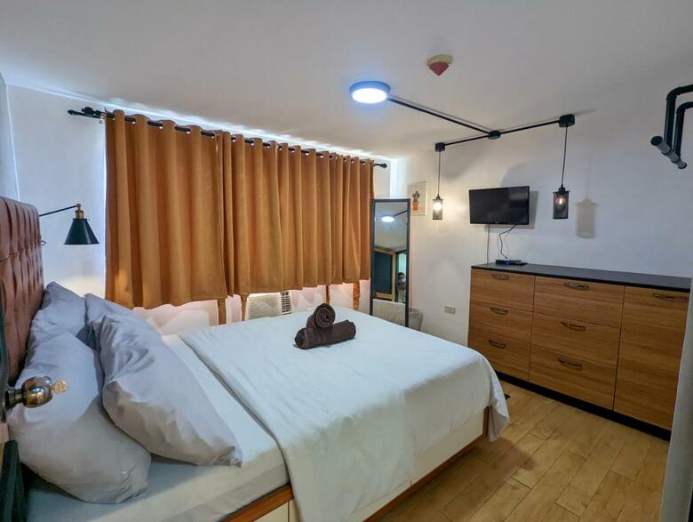 Apartamento 1br Artist Loft Cambridge Cainta Pasig Fast Wifi