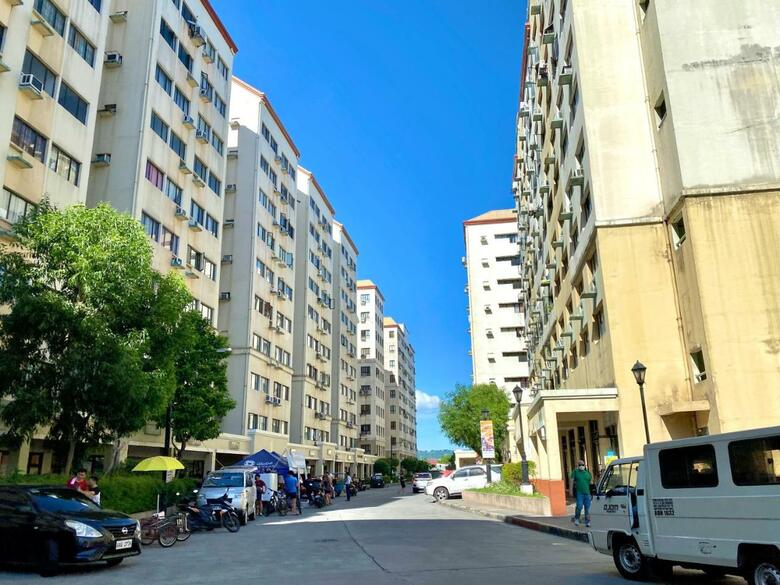 Apartamento 1br Artist Loft Cambridge Cainta Pasig Fast Wifi