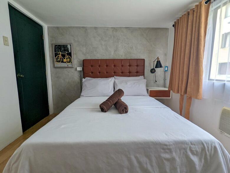 Apartamento 1br Artist Loft Cambridge Cainta Pasig Fast Wifi