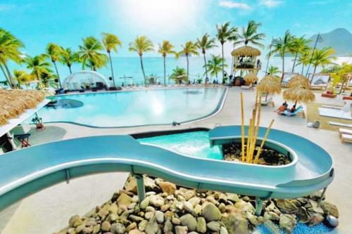 Apartamento Nouveau Studio Chaleureux Avec Jacuzzi Priv� & Piscine