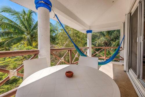 Villa Ak
