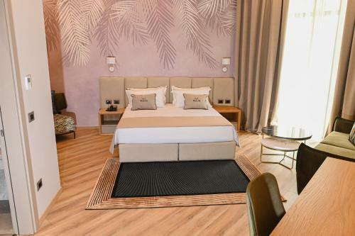 White Hill Hotel