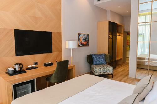White Hill Hotel