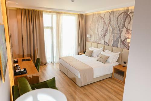 White Hill Hotel