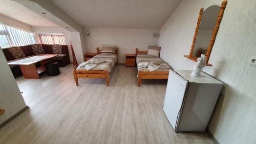 Hostal ???? ?? ????? '' ??????? ''