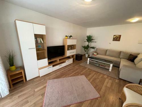 Apartamento Ferienwohnung Im S�dsteirischen Weinland - Haus Birgit