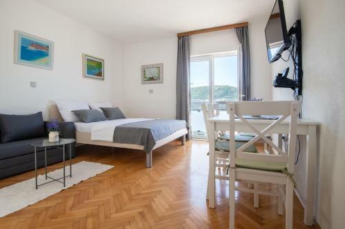 Hostal Apartmani Sunce