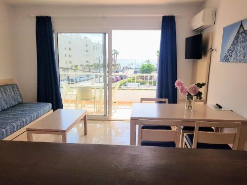 Apartamentos Vistamar I - Mc Apartamentos Ibiza