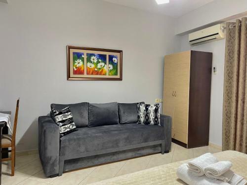 Melina Apartments