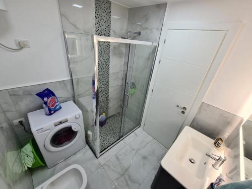 Lona Apartament Lungomare