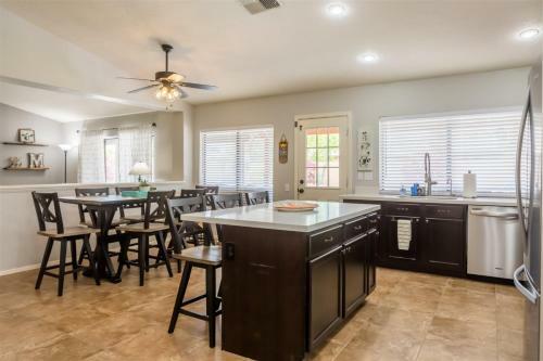 6511 Mesa