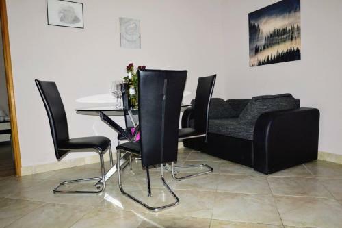 Lovely 2-bed Apartment In Vinisce Close To Beach