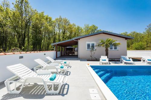 Holiday Home Luca