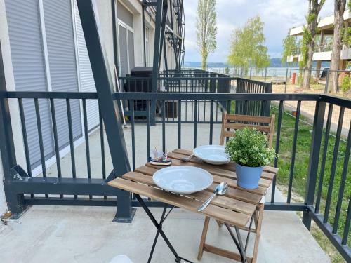 Albert Apartman Balatonber�ny