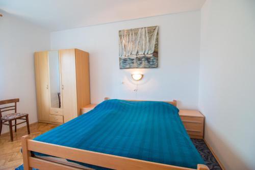 Apartment House 112