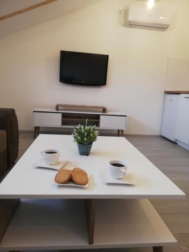 Apartment 3