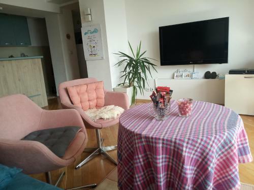 Apartment Heaven