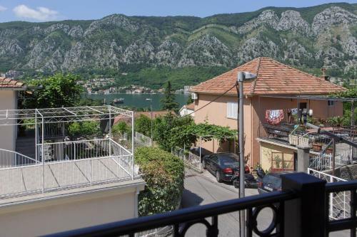 Ena Apartment